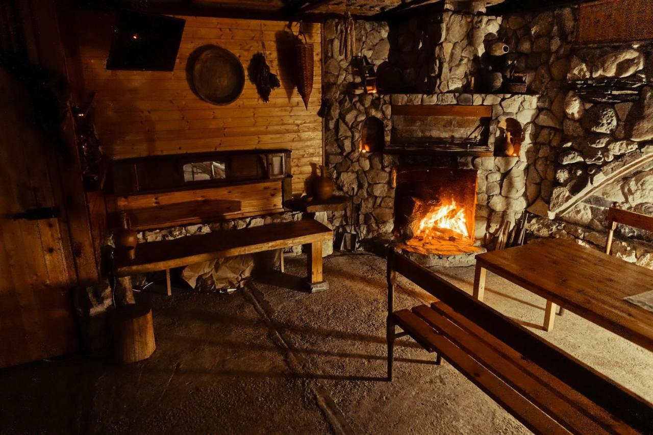 Гостевой Дом Летний Сад Sukhumi Eksteriør bilde